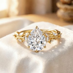 2-carat moissanite teardrop-shaped S925 wedding ring